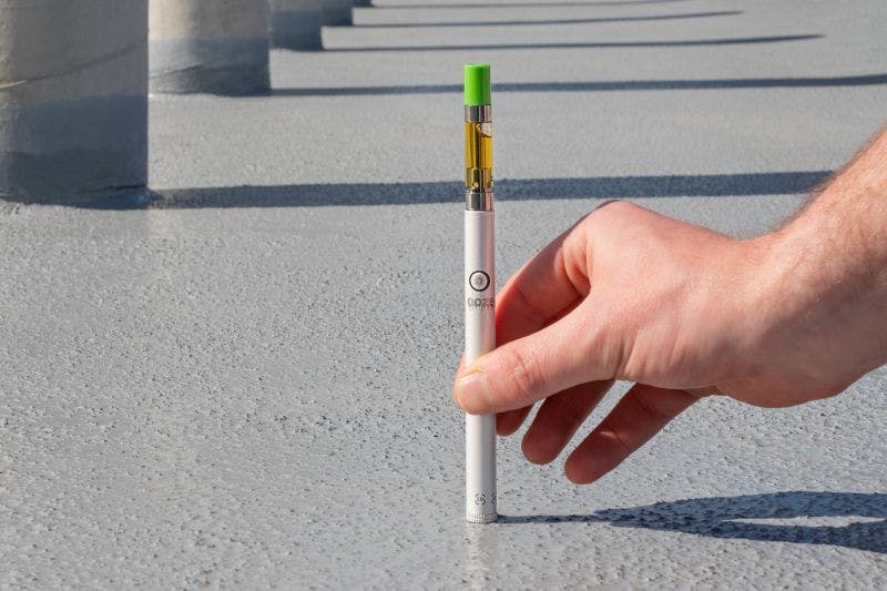 Ooze Twist Slim Pen 2.0 Review: Your New and Improved Weed Pen - Vaping360