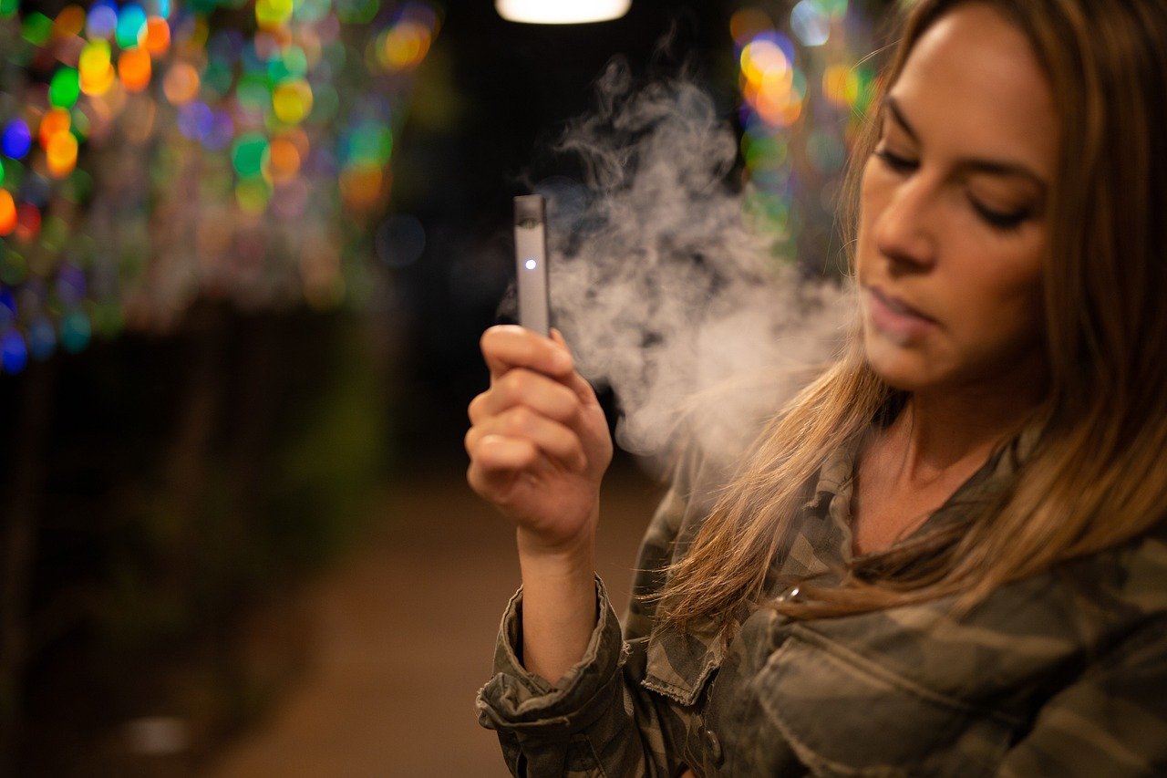 Free Vape E-Cig photo and picture